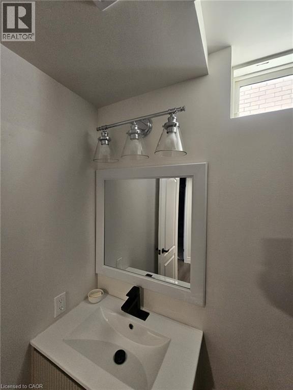 233 Leslie Davis Street, North Dumfries, Ontario  N0B 1E0 - Photo 38 - 40852794