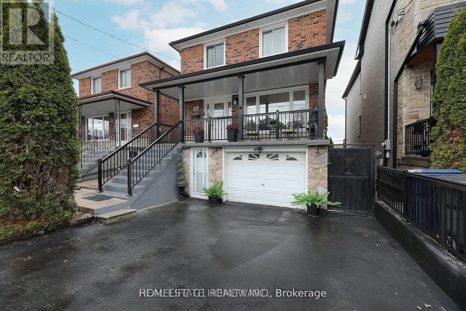 UPPER - 34 MYSTIC AVENUE, Toronto, Ontario