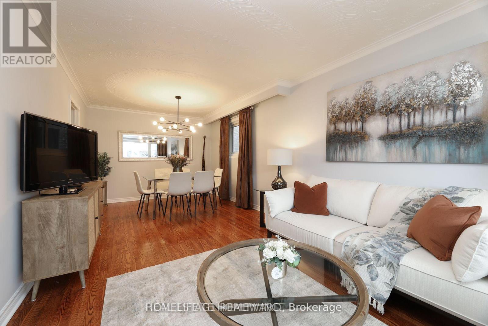 Upper - 34 Mystic Avenue, Toronto, Ontario  M1L 4G9 - Photo 11 - E13629436