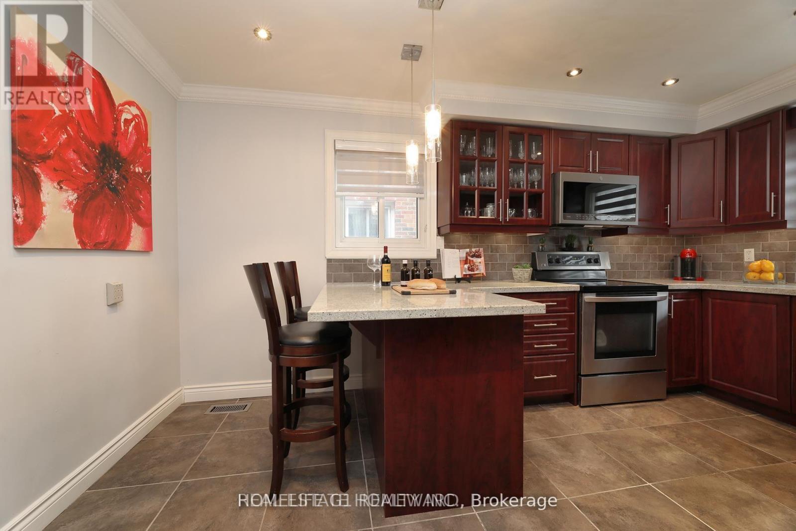 Upper - 34 Mystic Avenue, Toronto, Ontario  M1L 4G9 - Photo 14 - E13629436