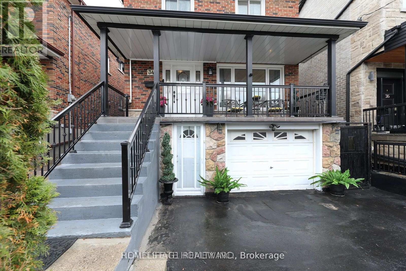 Upper - 34 Mystic Avenue, Toronto, Ontario  M1L 4G9 - Photo 2 - E13629436