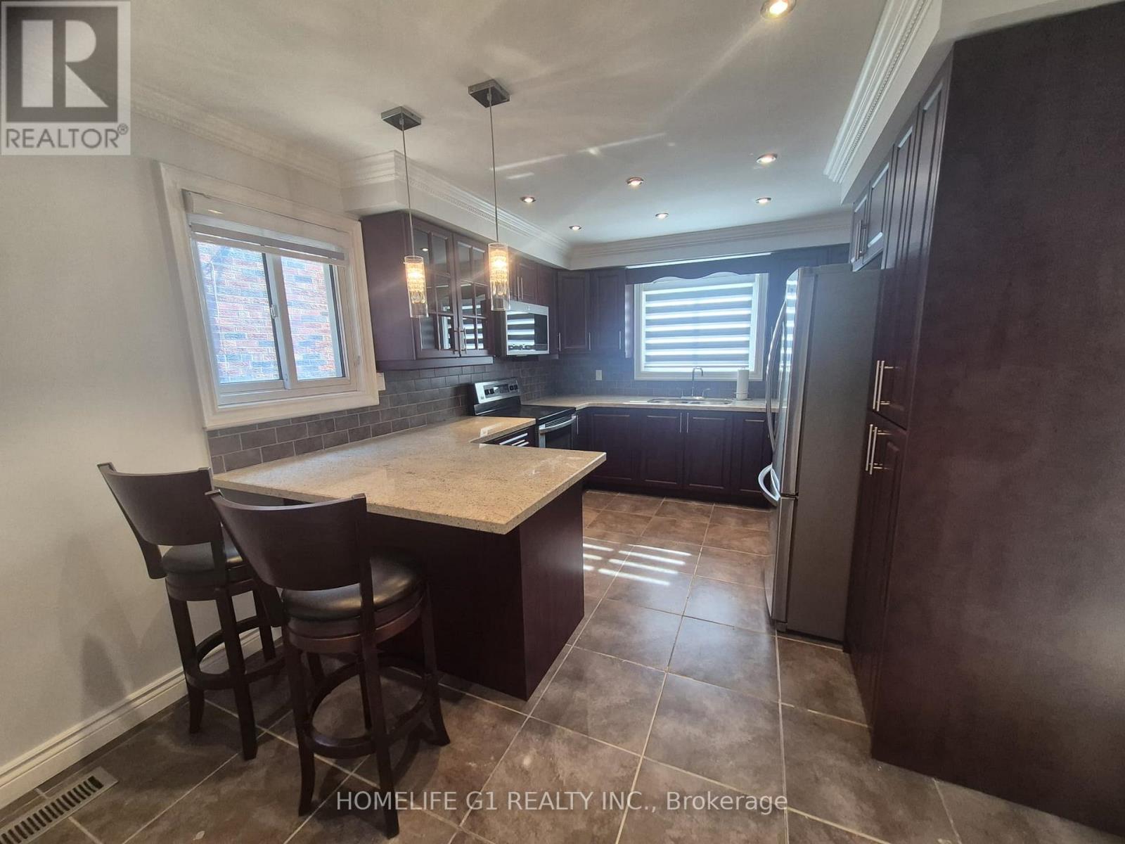 Upper - 34 Mystic Avenue, Toronto, Ontario  M1L 4G9 - Photo 21 - E13629436