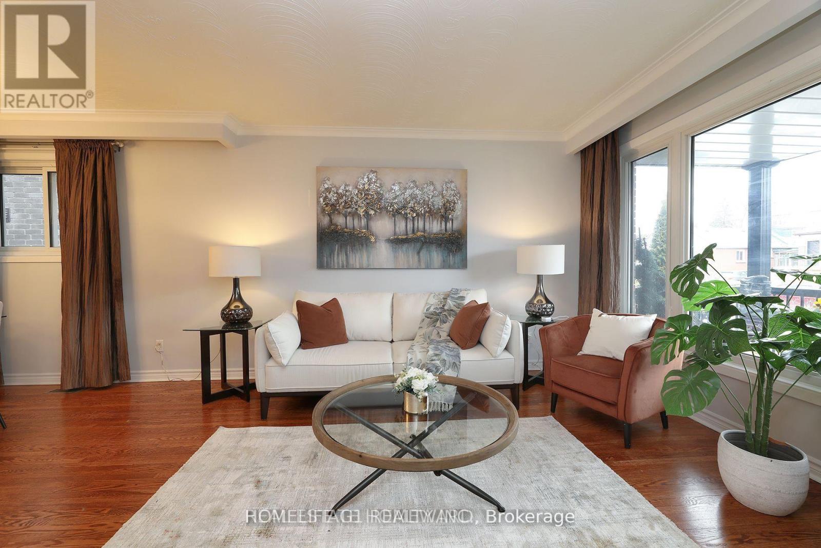 Upper - 34 Mystic Avenue, Toronto, Ontario  M1L 4G9 - Photo 6 - E13629436
