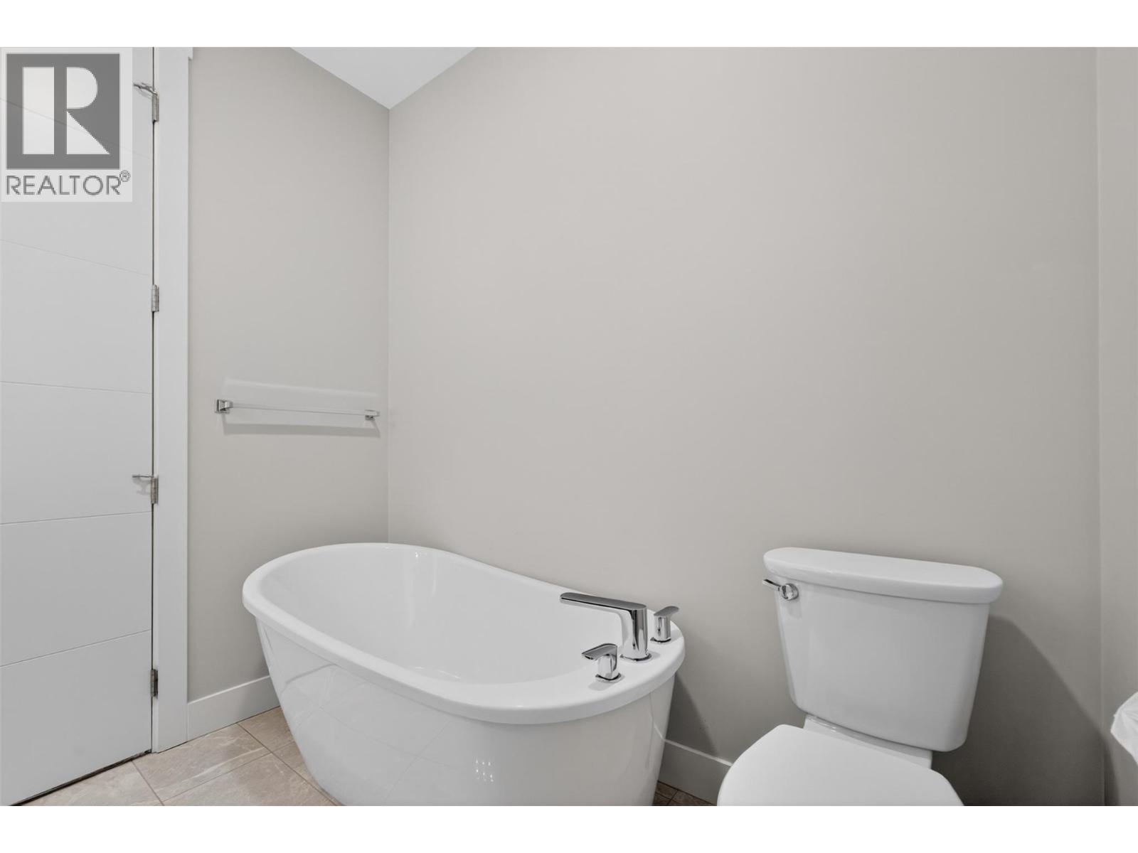 2763 Curts Street, Kelowna, British Columbia  V1Y 2T8 - Photo 17 - 10390403