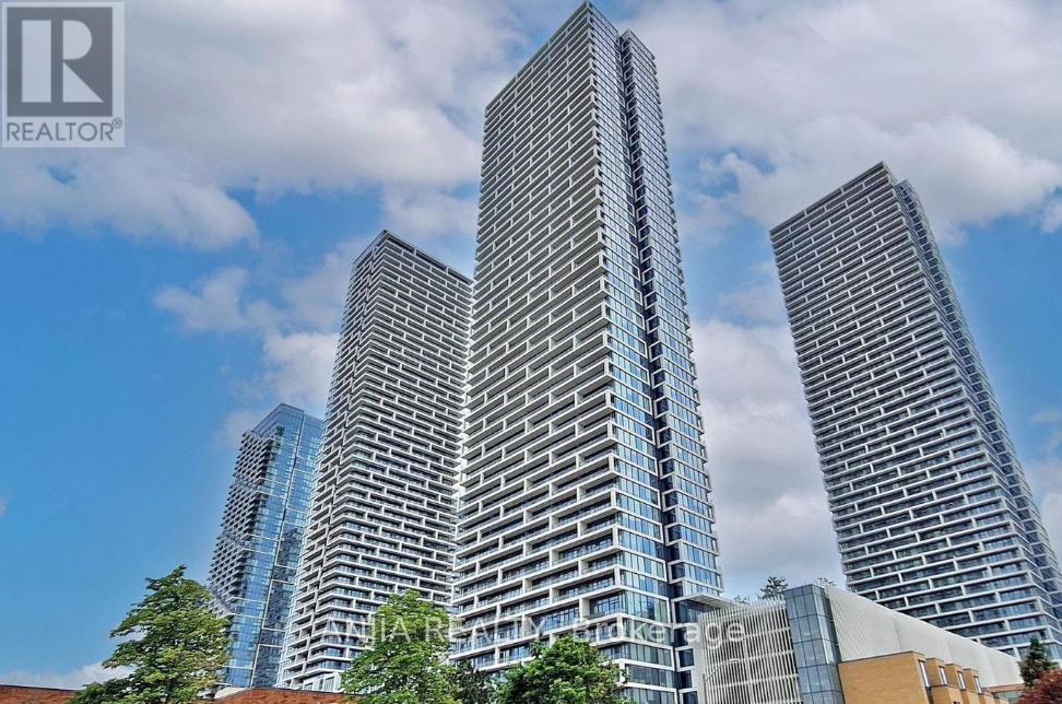 2206 - 898 PORTAGE PARKWAY, Vaughan, Ontario