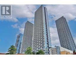 2206 - 898 PORTAGE PARKWAY, Vaughan, Ontario