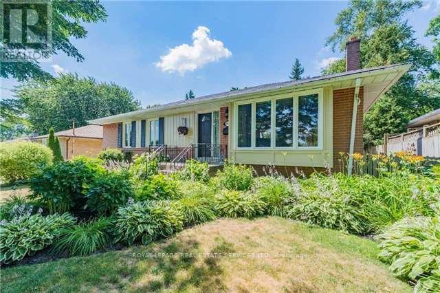 248 Snowden Road, Oakville, Ontario  L6L 3X5 - Photo 2 - W13629490
