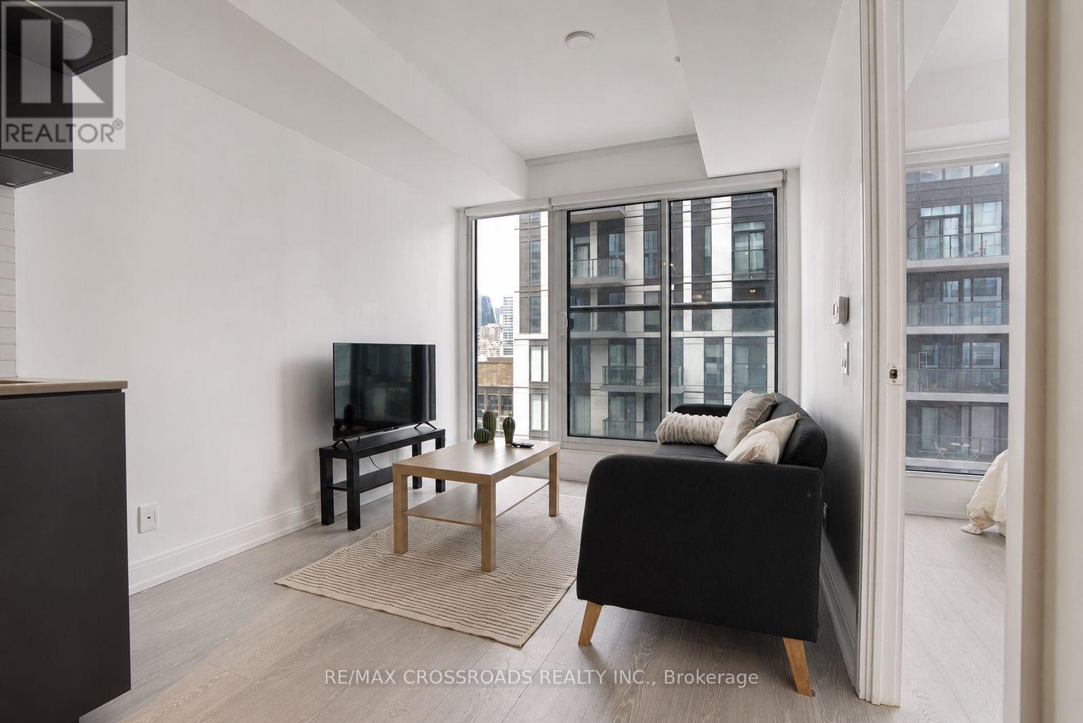 1815 - 181 Dundas Street E, Toronto, Ontario  M5A 0N5 - Photo 7 - C13625526