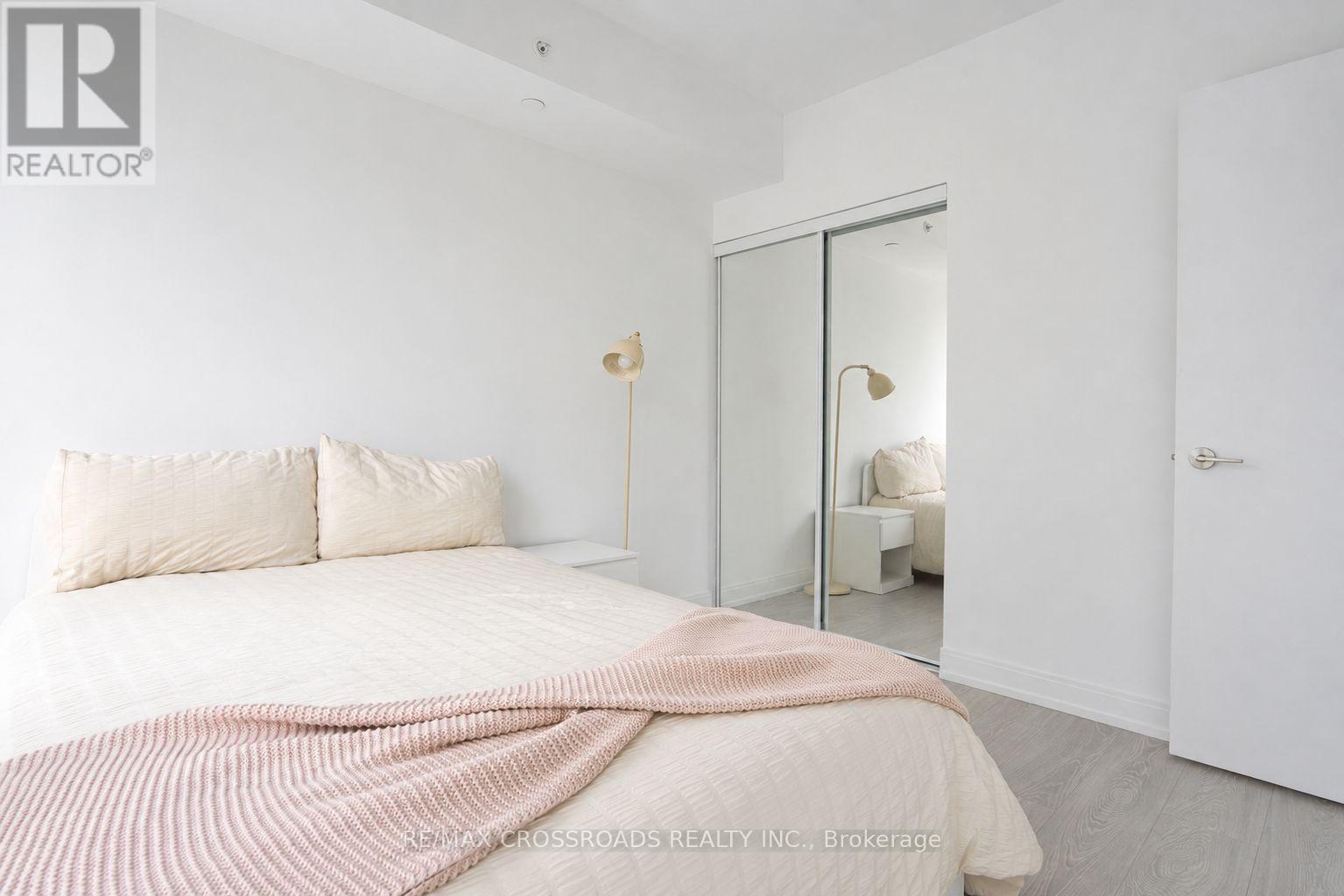 1815 - 181 Dundas Street E, Toronto, Ontario  M5A 0N5 - Photo 12 - C13625526