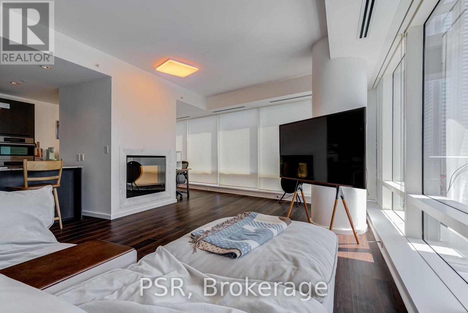 3109 - 180 University Avenue, Toronto, Ontario  M5H 0A2 - Photo 11 - C13629472