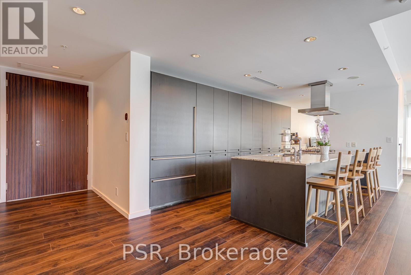 3109 - 180 University Avenue, Toronto, Ontario  M5H 0A2 - Photo 6 - C13629472