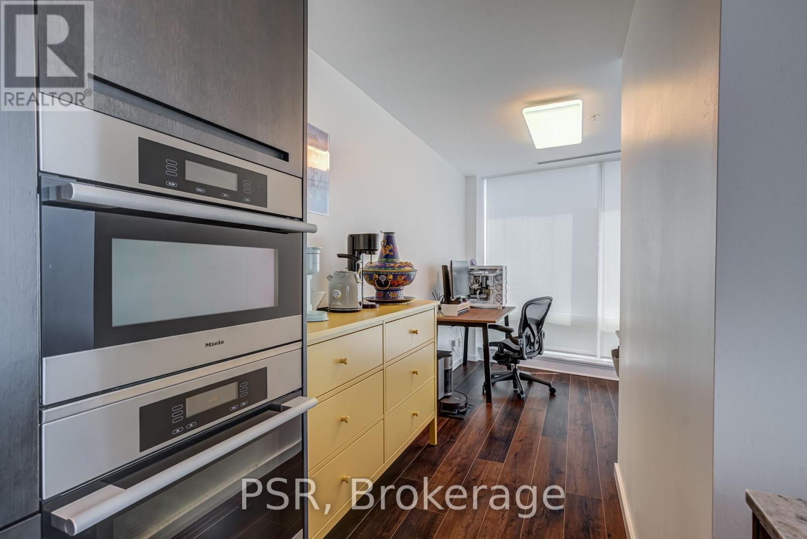 3109 - 180 University Avenue, Toronto, Ontario  M5H 0A2 - Photo 8 - C13629472