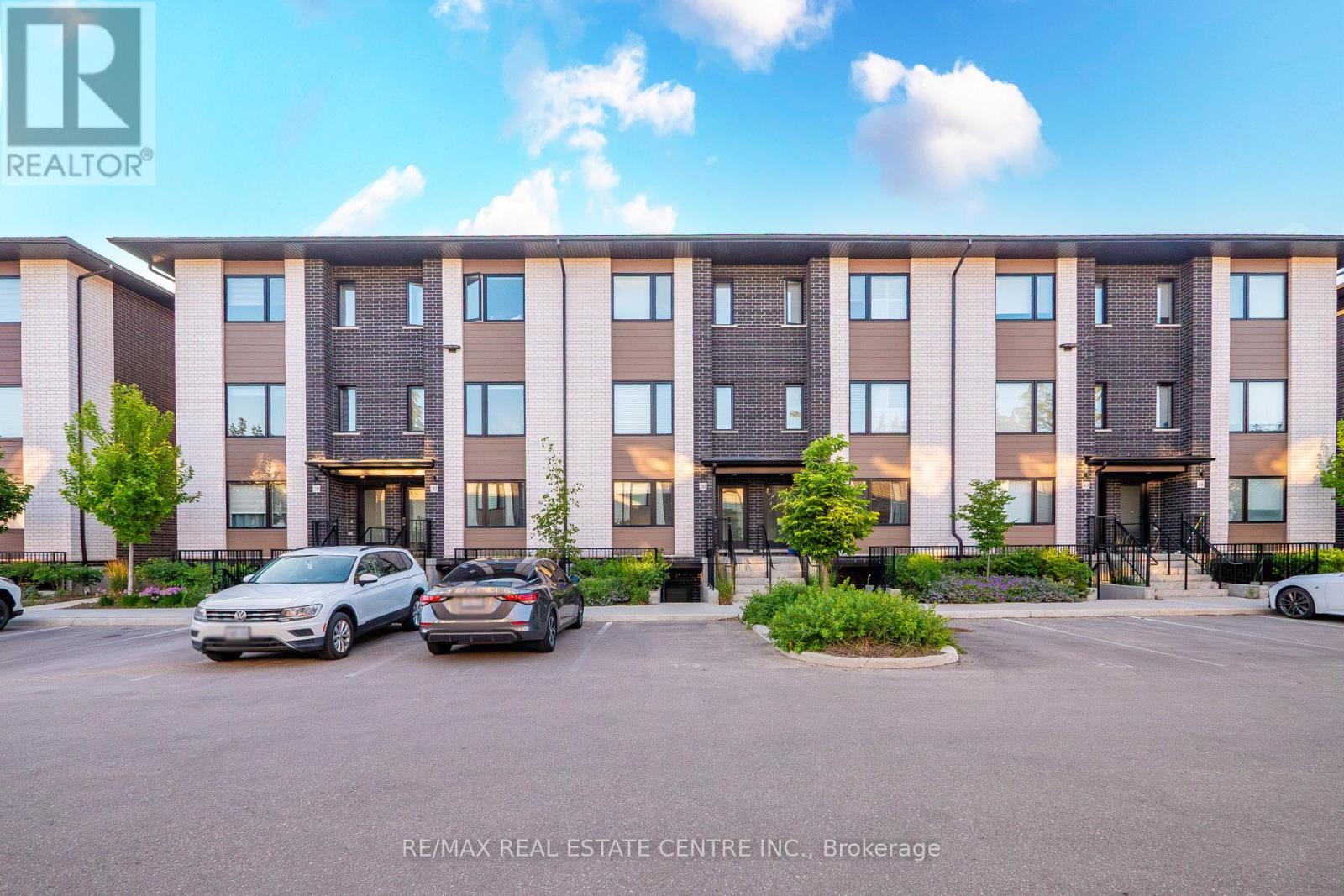 34 LILY LANE, Guelph, Ontario