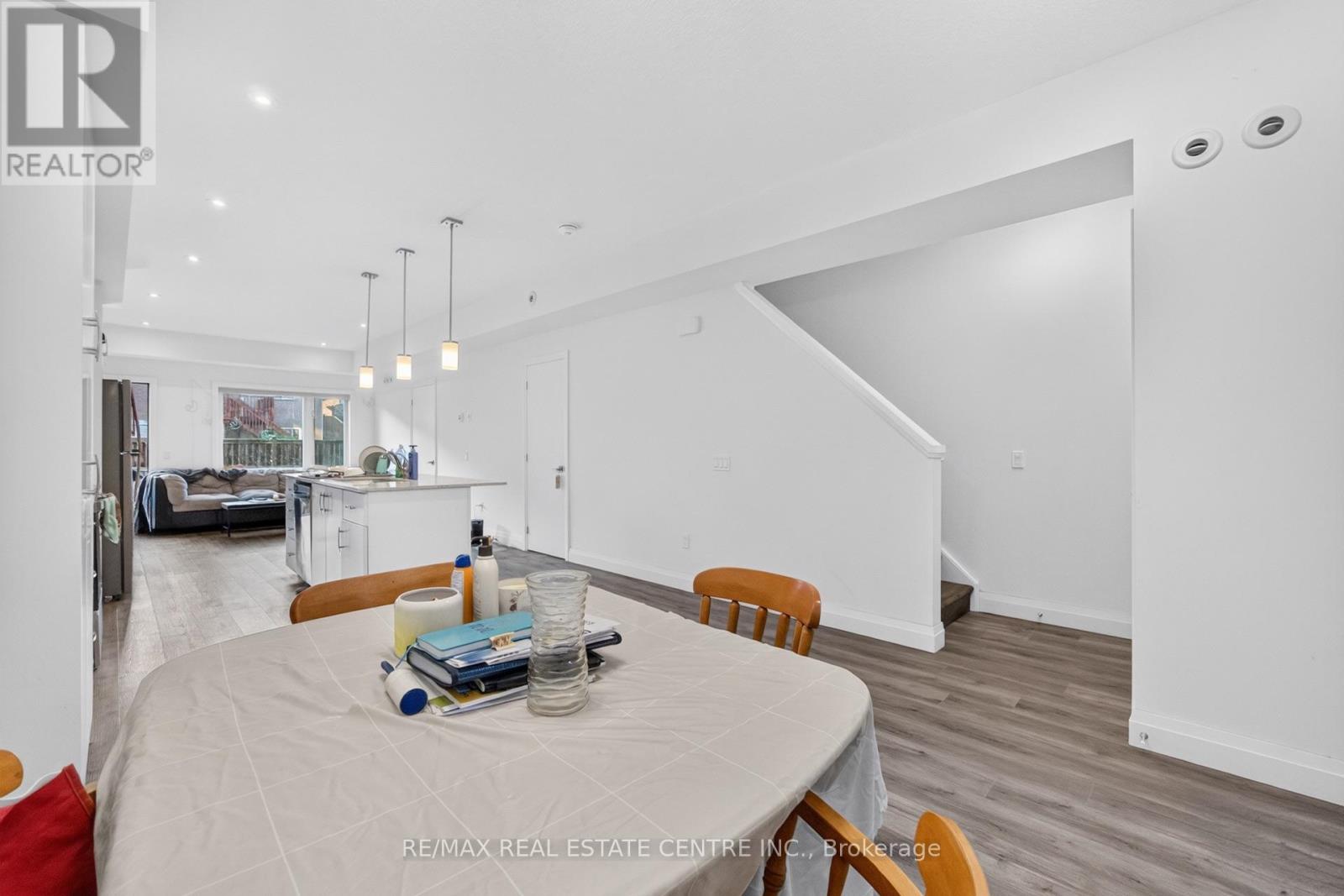 34 Lily Lane, Guelph, Ontario  N1L 0R2 - Photo 6 - X13629408
