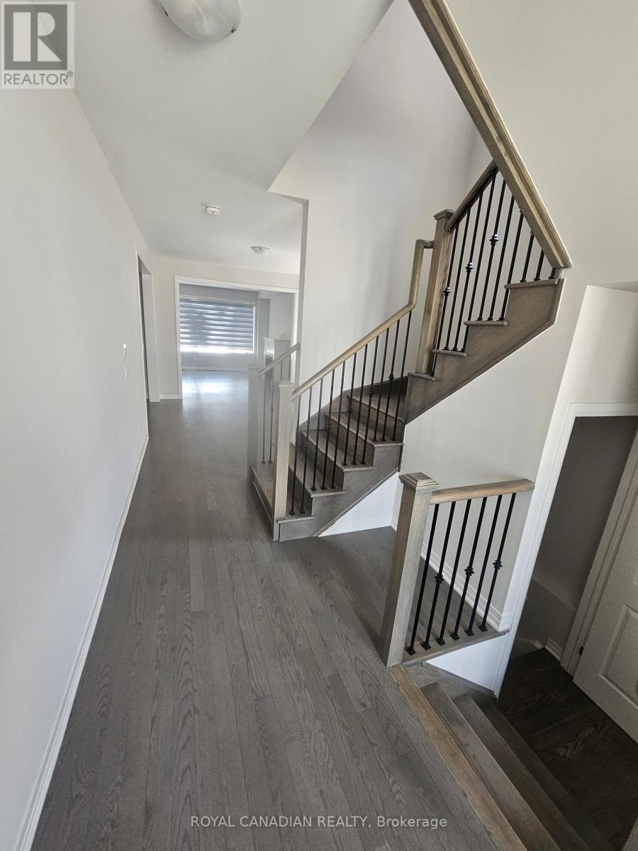233 Leslie Davis Street, North Dumfries, Ontario  N0B 1E0 - Photo 11 - X13629448