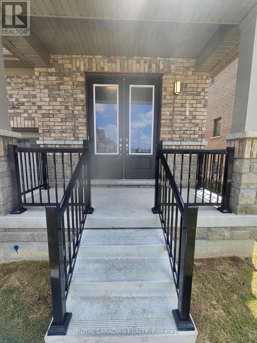 233 Leslie Davis Street, North Dumfries, Ontario  N0B 1E0 - Photo 2 - X13629448