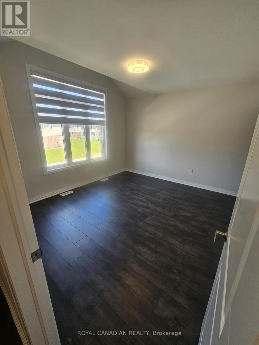 233 Leslie Davis Street, North Dumfries, Ontario  N0B 1E0 - Photo 21 - X13629448