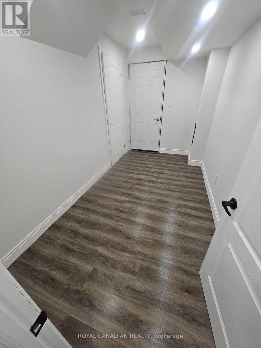 233 Leslie Davis Street, North Dumfries, Ontario  N0B 1E0 - Photo 30 - X13629448