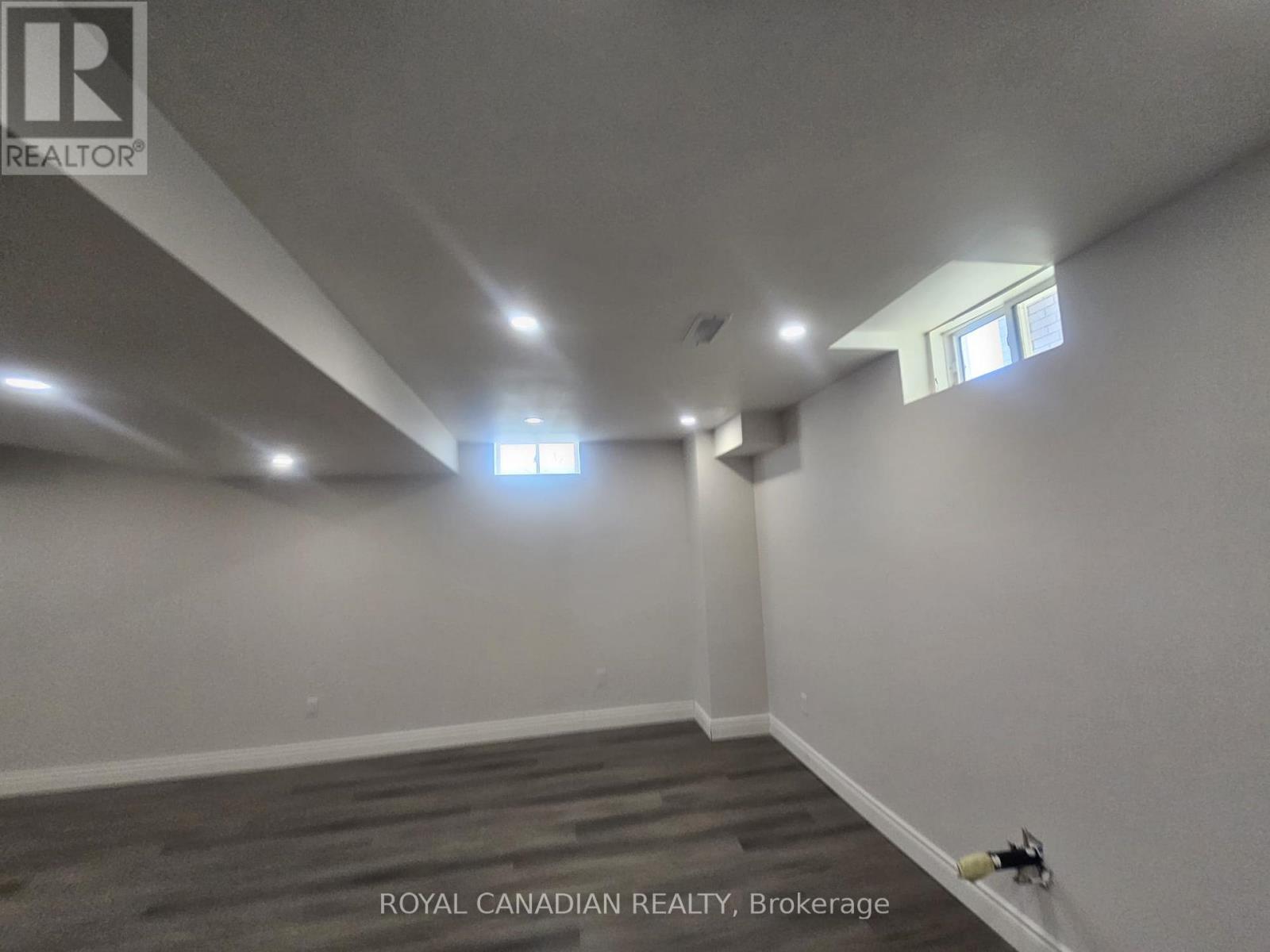 233 Leslie Davis Street, North Dumfries, Ontario  N0B 1E0 - Photo 41 - X13629448