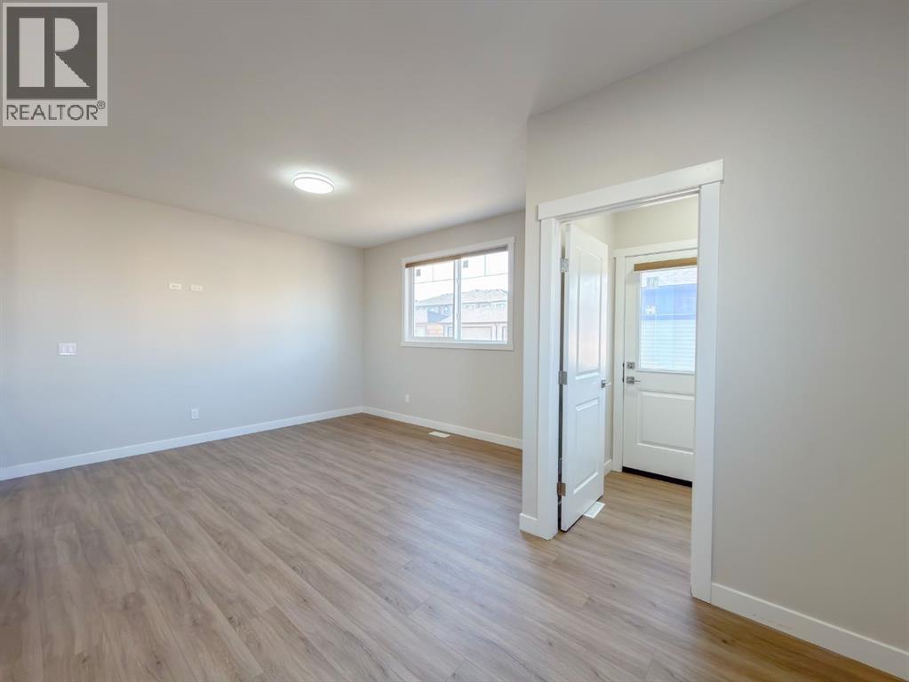 160 Belvedere Park Se, Calgary, Alberta  T2A 7G8 - Photo 17 - A2318165