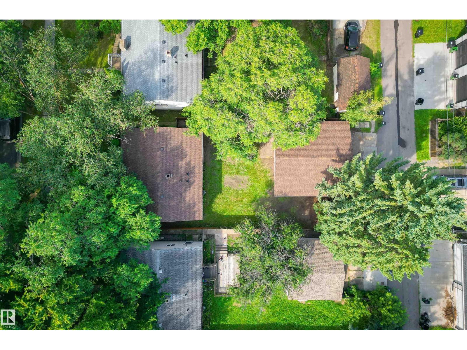 7754 80 Av NW NW, Edmonton, Alberta  T6C 0S4 - Photo 34 - E4501807