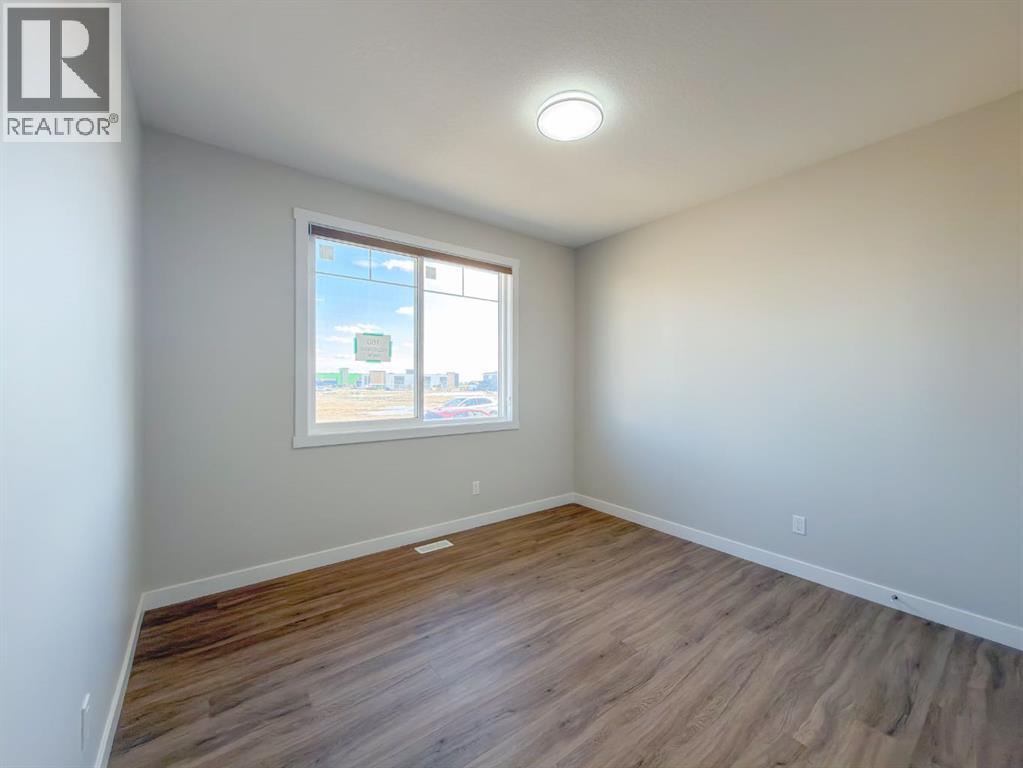 160 Belvedere Park Se, Calgary, Alberta  T2A 7G8 - Photo 8 - A2318165