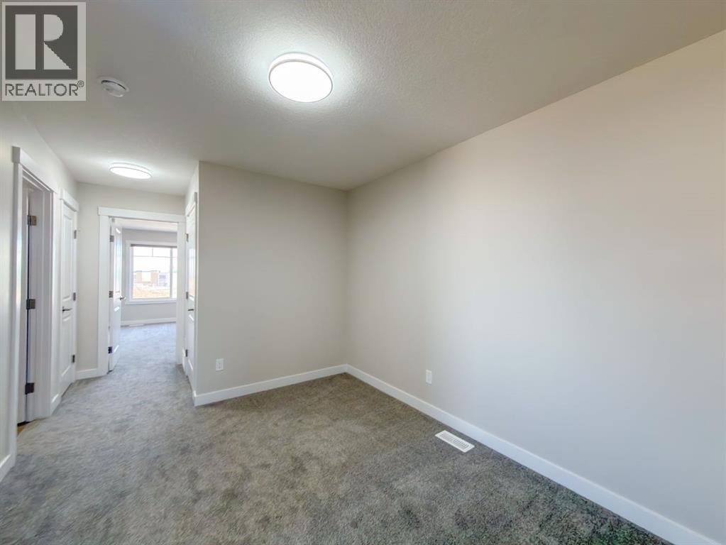 160 Belvedere Park Se, Calgary, Alberta  T2A 7G8 - Photo 24 - A2318165