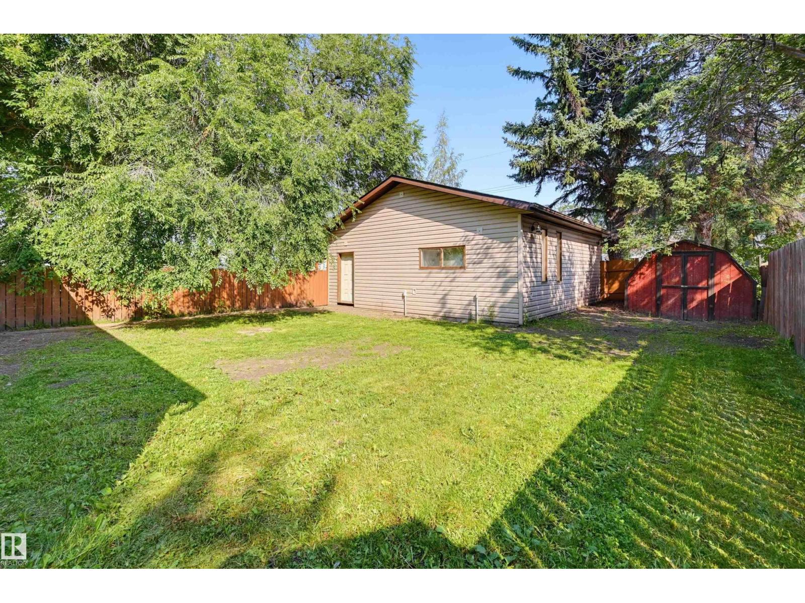 7754 80 Av NW NW, Edmonton, Alberta  T6C 0S4 - Photo 30 - E4501807