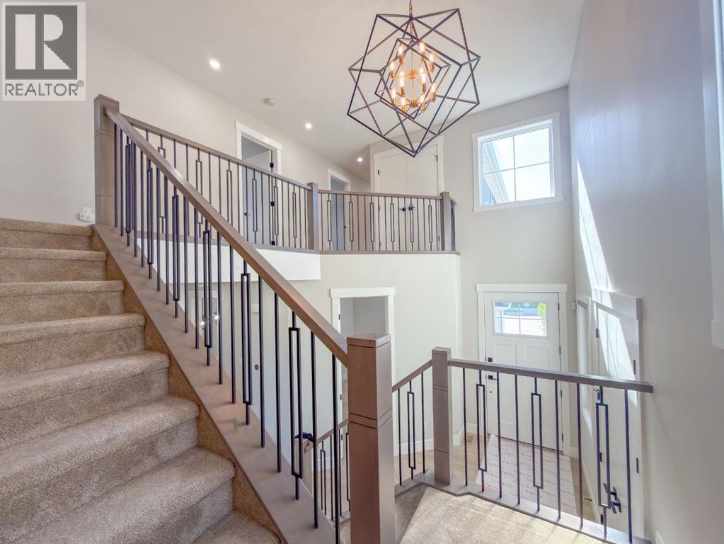 132 Belvedere Drive SE, Calgary, Alberta  T2A 7G1 - Photo 18 - A2323784