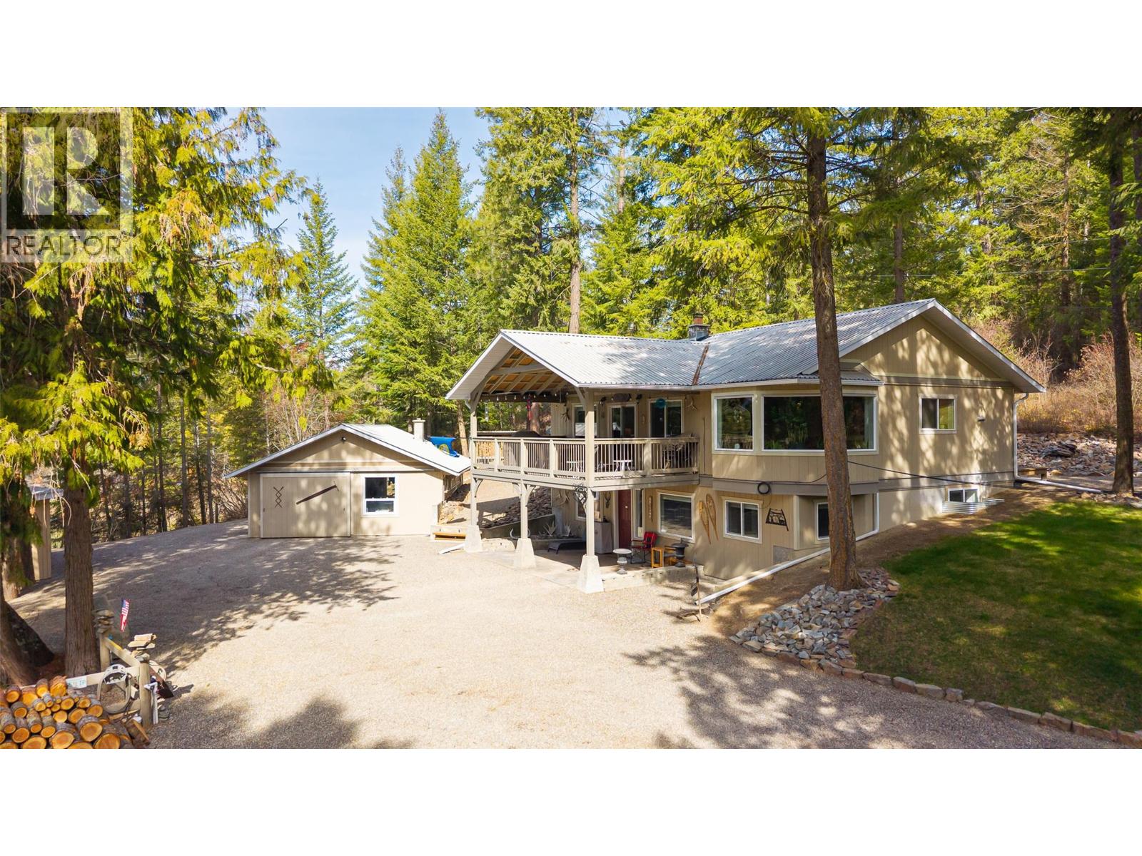 1988 Porthill Road, Lister, British Columbia  V0B 1G2 - Photo 45 - 10380500