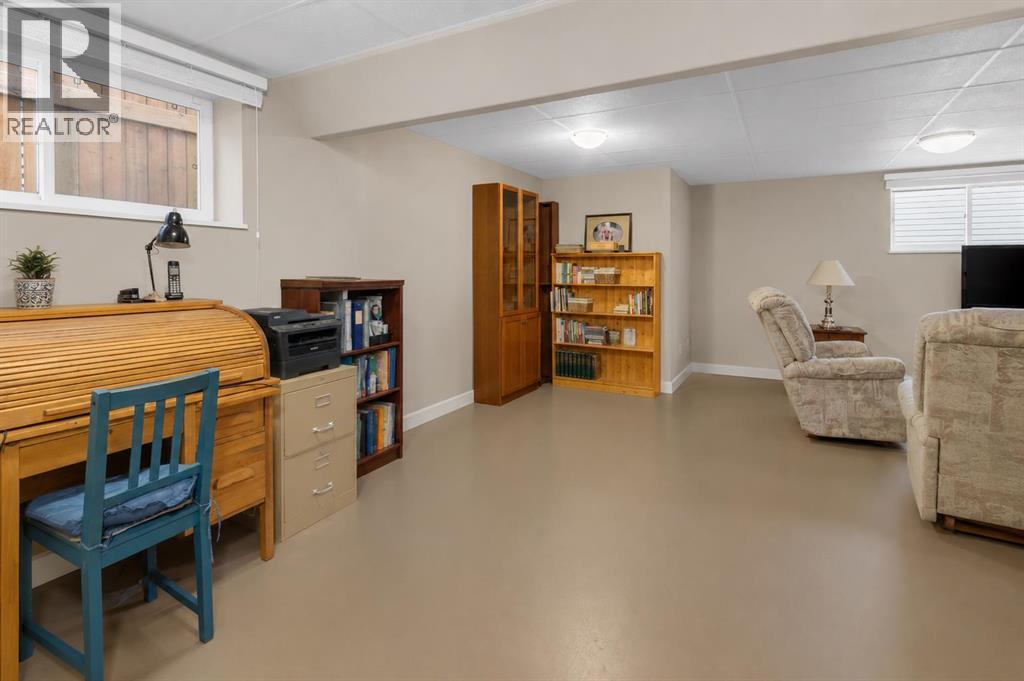 129 Fireside Place, Cochrane, Alberta  T4C 0R4 - Photo 26 - A2309787