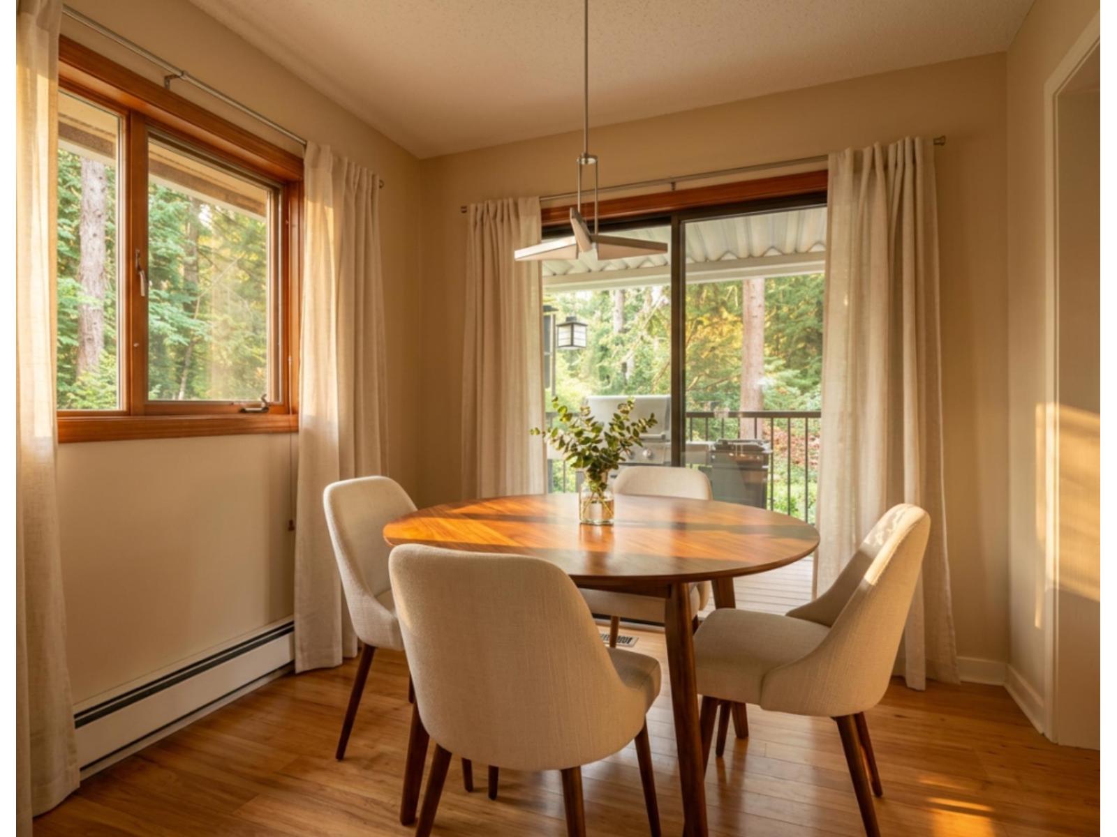20308 27 Avenue, Langley, British Columbia  V2Z 1X3 - Photo 8 - R2919165