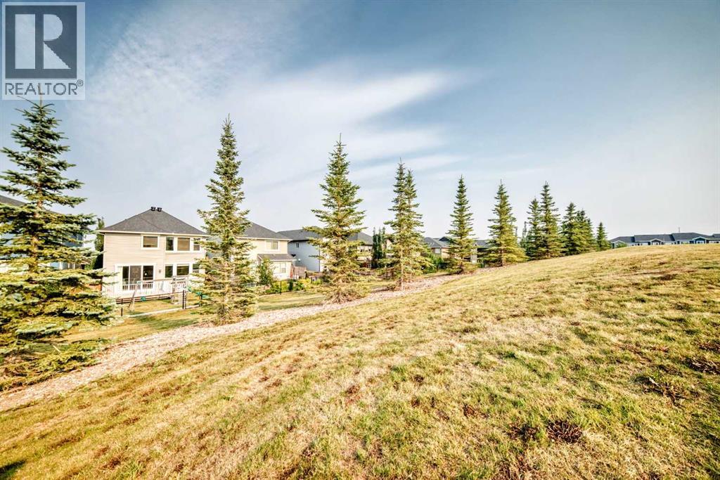 296 Nolancrest Heights NW, Calgary, Alberta T3R 0V8 - Photo 5 - A2334063