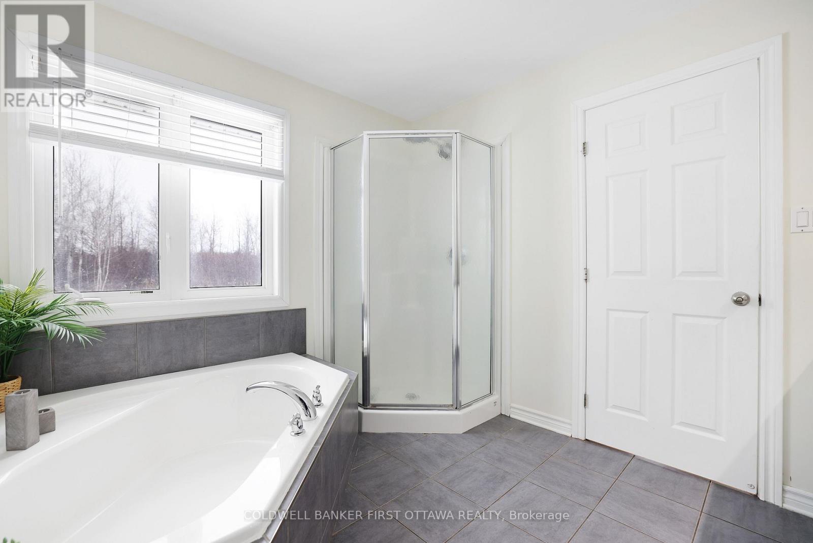 11 Rideau Crossing Crescent, North Grenville, Ontario  K0G 1K0 - Photo 18 - X13629518