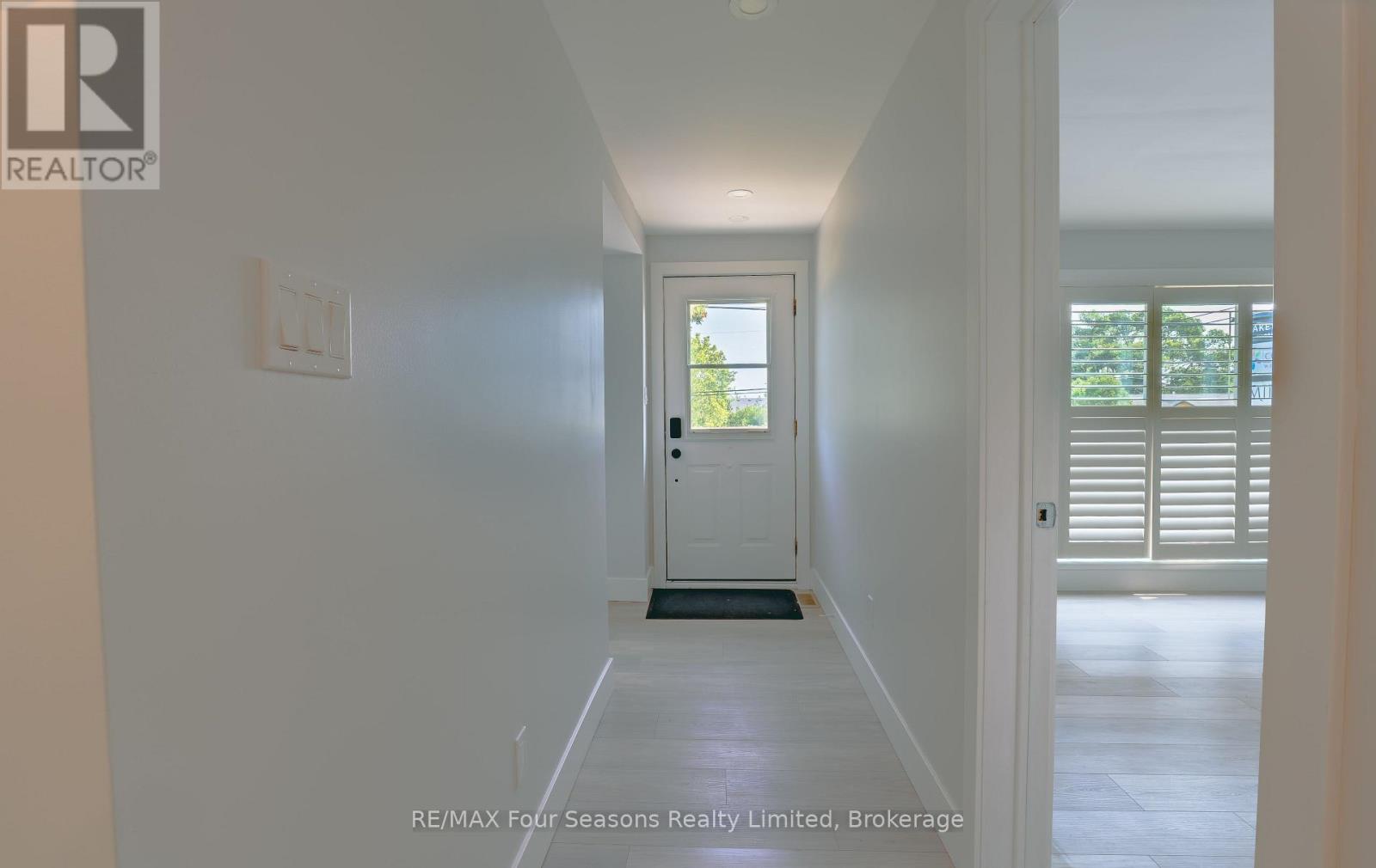9811 Beachwood Road, Collingwood, Ontario  L9Y 5P1 - Photo 11 - S13629516