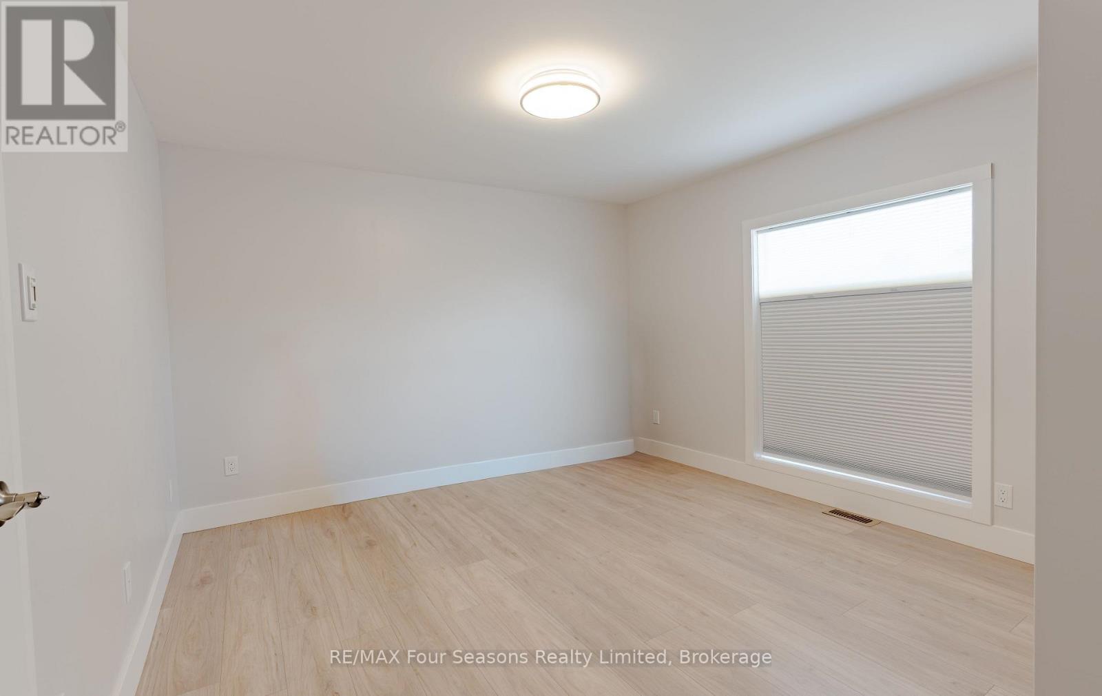 9811 Beachwood Road, Collingwood, Ontario  L9Y 5P1 - Photo 14 - S13629516