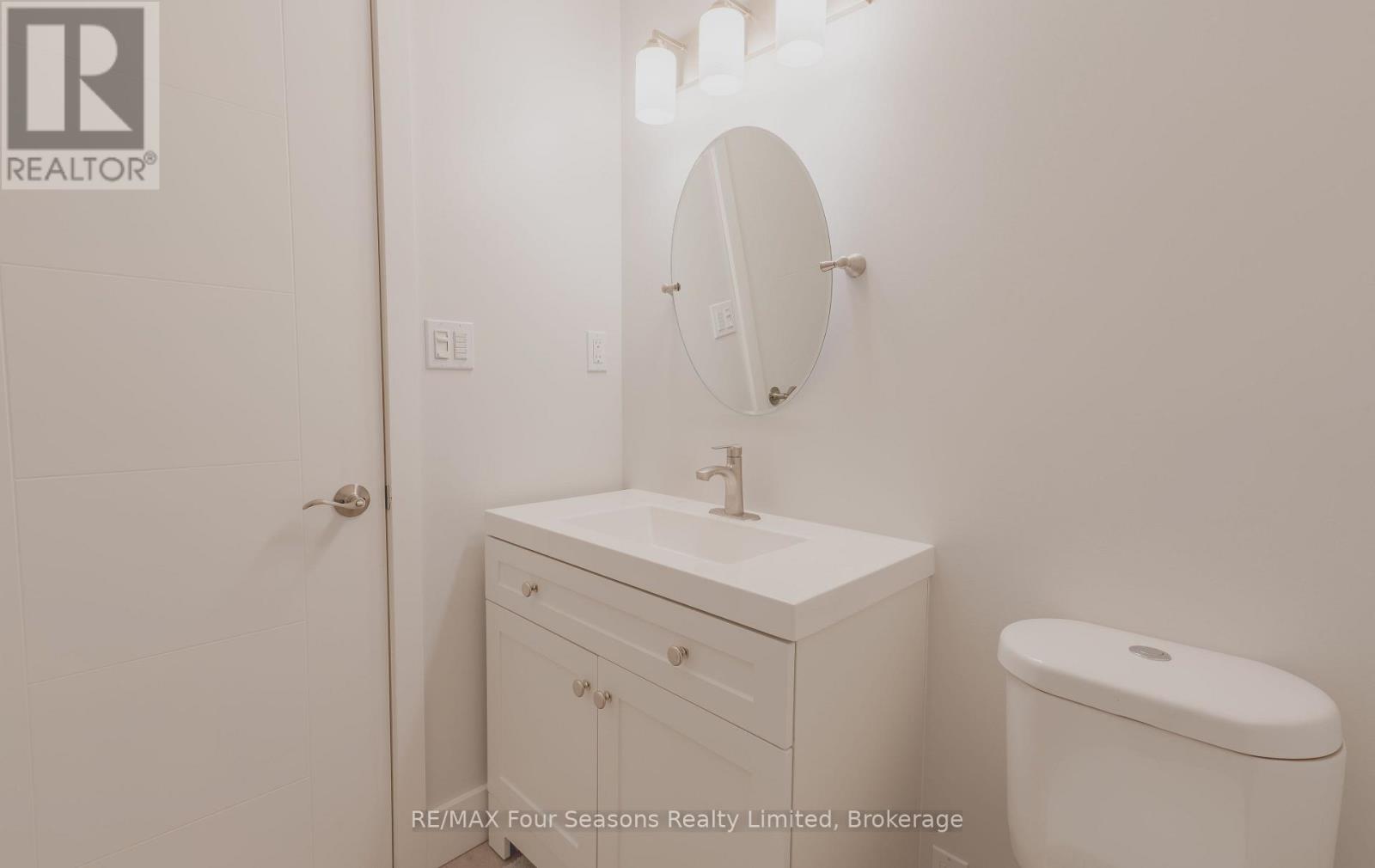 9811 Beachwood Road, Collingwood, Ontario  L9Y 5P1 - Photo 18 - S13629516