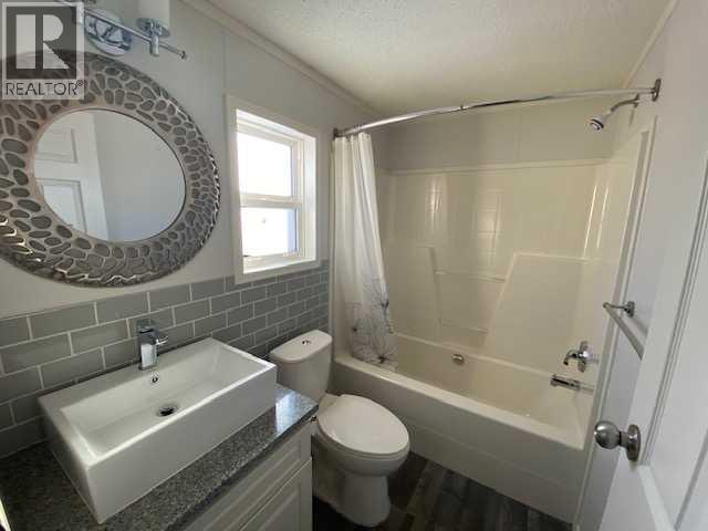 7928 97 Avenue, Peace River, Alberta  T8S 1W6 - Photo 18 - A2250780