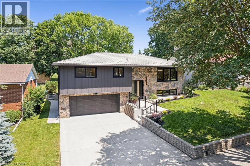 70 Champlain Crescent, Kitchener, Ontario  N2B 2Y6 - Photo 2 - 40840253