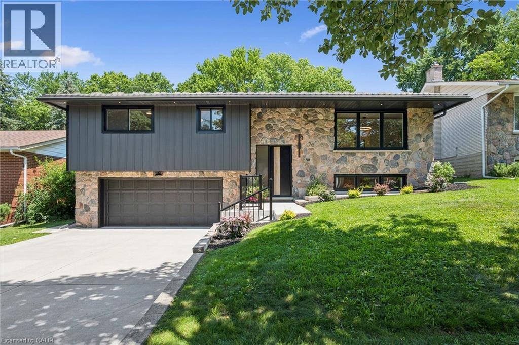 70 CHAMPLAIN Crescent, Kitchener, Ontario