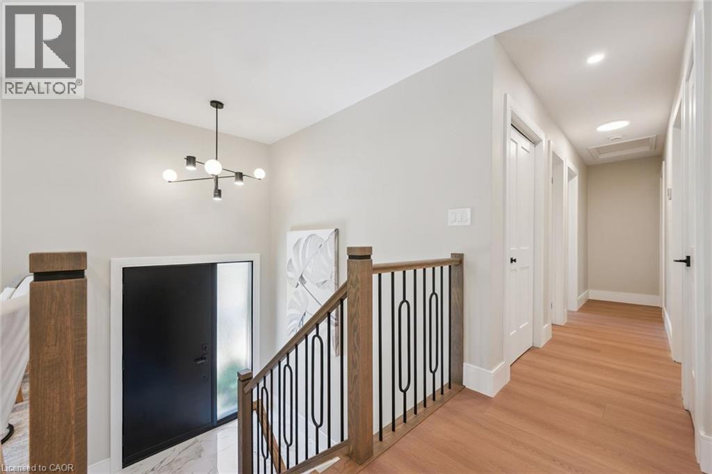 70 Champlain Crescent, Kitchener, Ontario  N2B 2Y6 - Photo 22 - 40840253