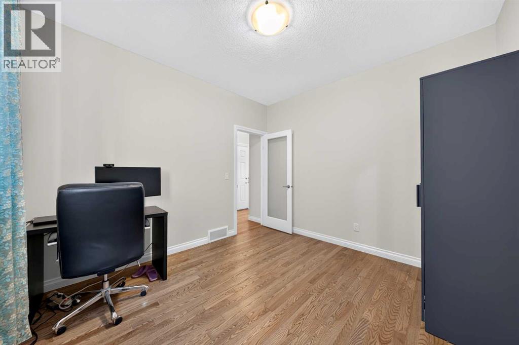 119 Baywater Rise SW, Airdrie, Alberta  T4B 3V4 - Photo 20 - A2332651