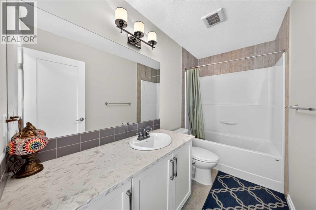 119 Baywater Rise SW, Airdrie, Alberta  T4B 3V4 - Photo 22 - A2332651