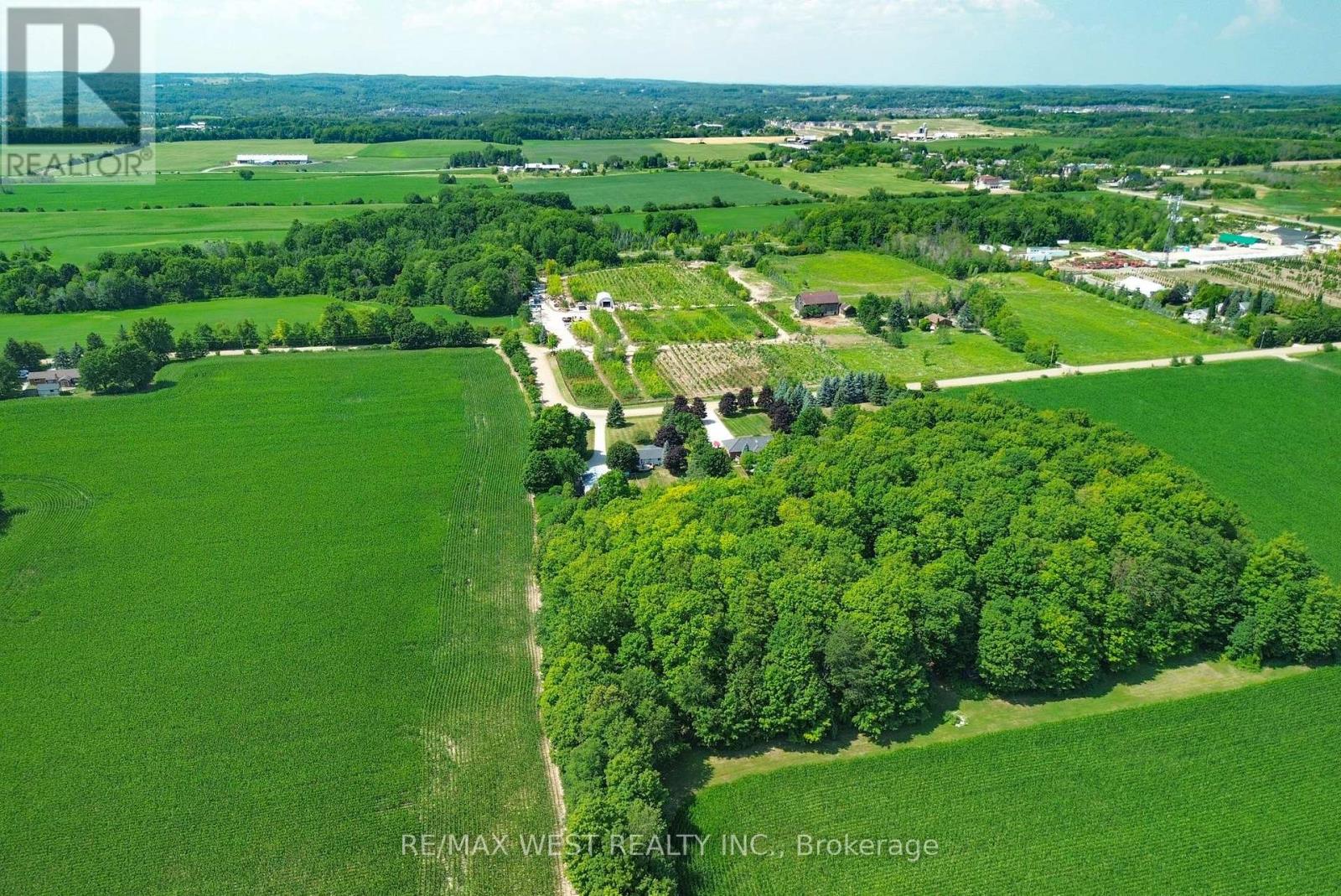 5775 Boston Mills Road, Caledon, Ontario  L7C 0P1 - Photo 8 - W13629504