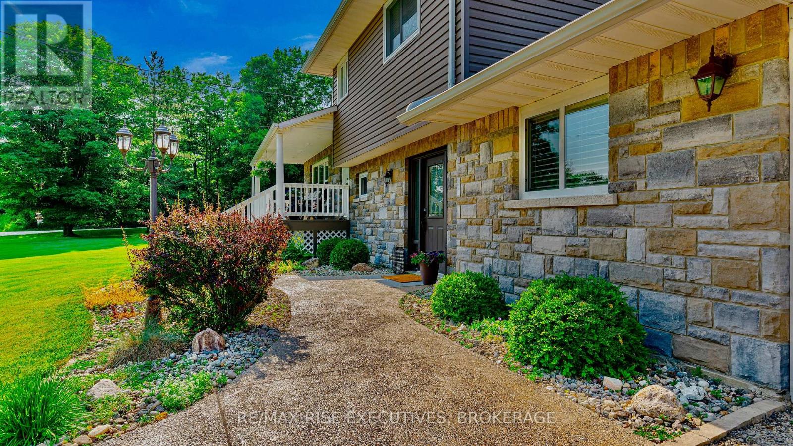 208 Back Street, Leeds And The Thousand Islands, Ontario  K0H 2N0 - Photo 5 - X13512376