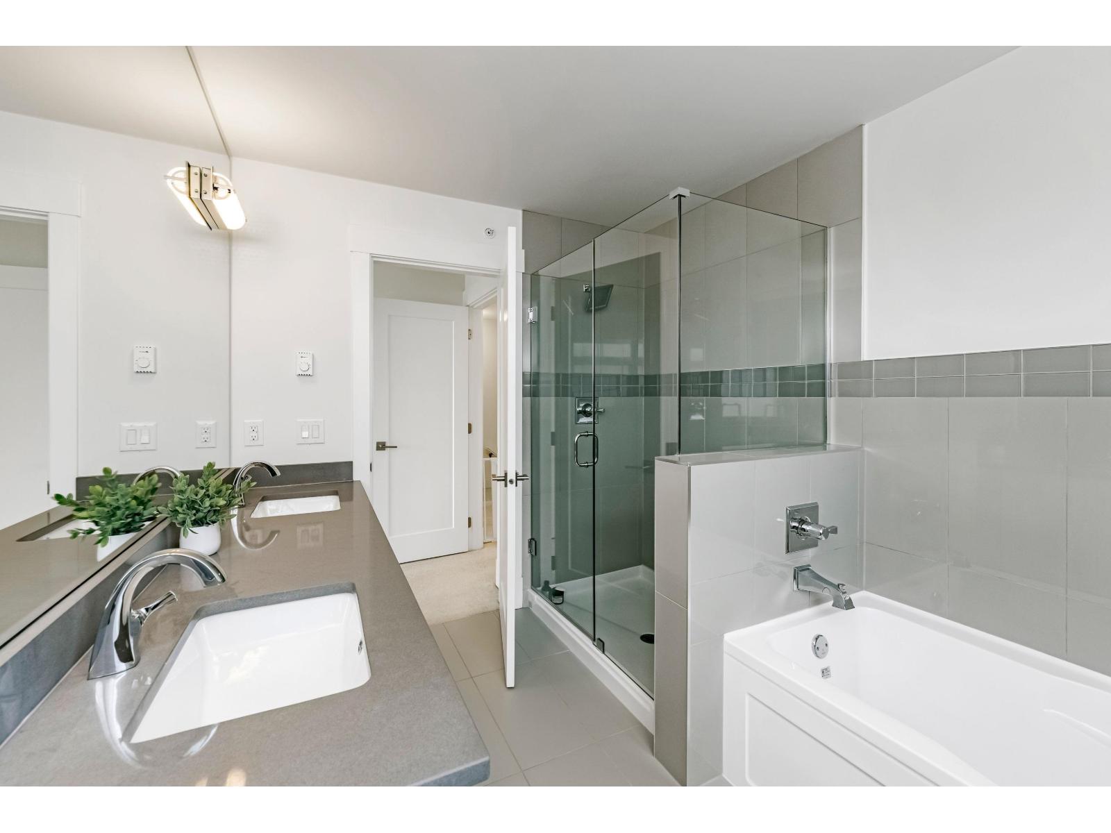 28 21150 76a Avenue, Langley, British Columbia  V2Y 0V9 - Photo 8 - R3151640