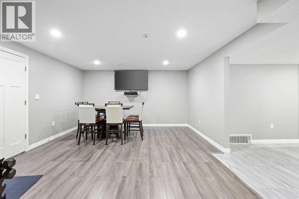 27 Mahogany Crescent Se, Calgary, Alberta  T3M 2K6 - Photo 37 - A2327660