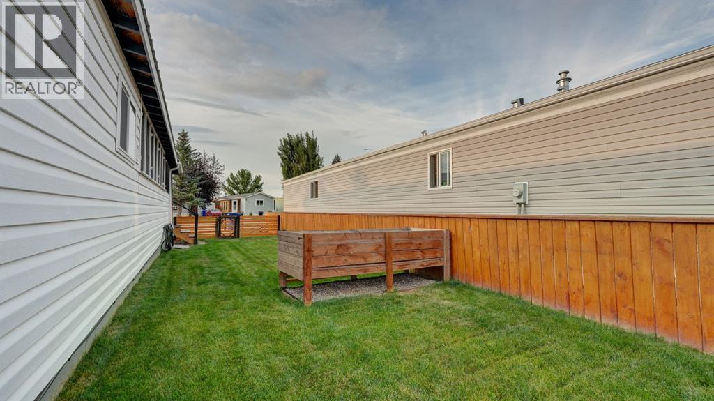25 Westover Crescent W, Claresholm, Alberta  T0L 0T0 - Photo 37 - A2330834