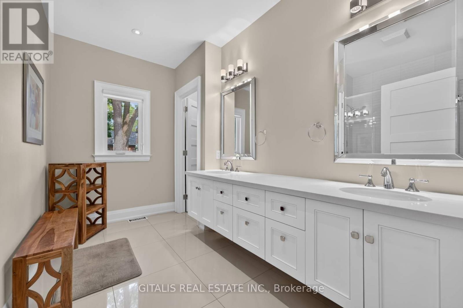 3 Donnybrook Lane, Toronto, Ontario  M9A 2V2 - Photo 19 - W13607116