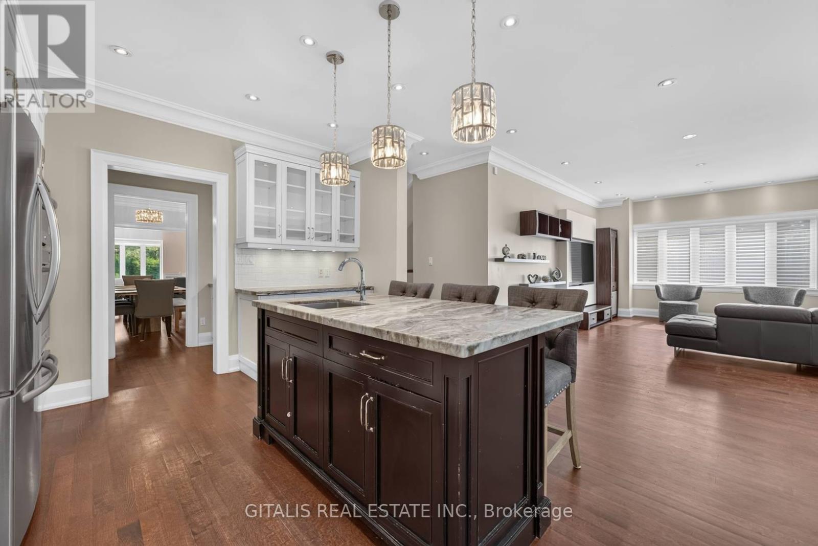 3 Donnybrook Lane, Toronto, Ontario  M9A 2V2 - Photo 12 - W13607116